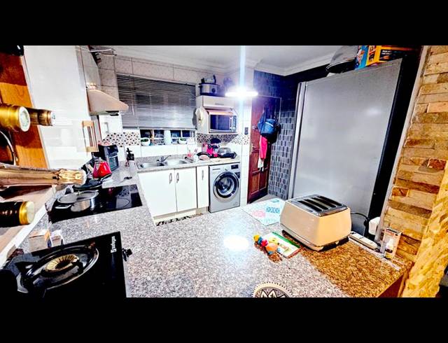 4 BEDROOM PROPERTY TO RENT IN CASTLEVIEW